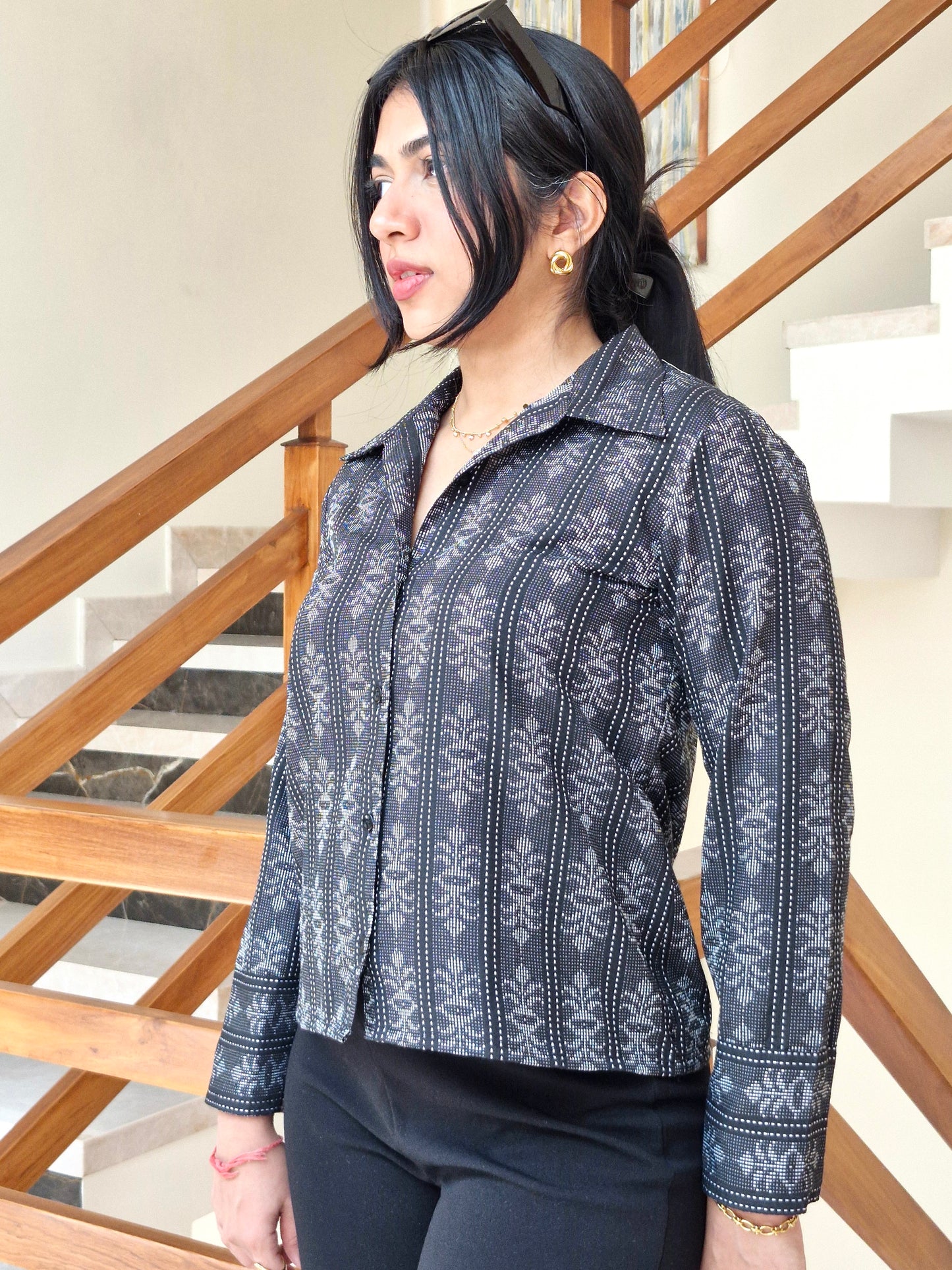 THE BLACK NOVA SHIRT