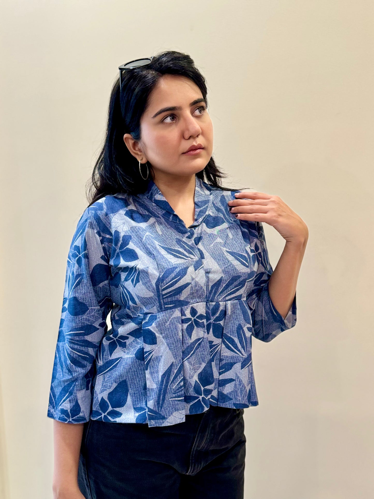 FLORAL PEPLUM PLEATED TOP