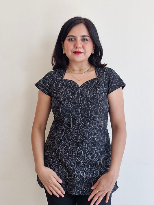 THE NOIR BLOOM KURTI