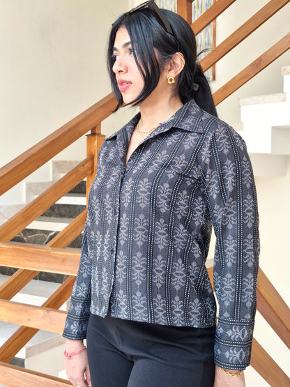 THE BLACK NOVA SHIRT