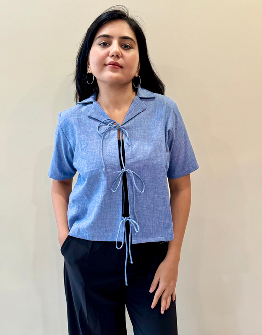 FRONT TIE AND KNOT TOP