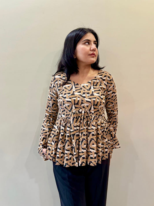 BLACK PEPLUM TOP WITH THUMBHOLE SLEEVE