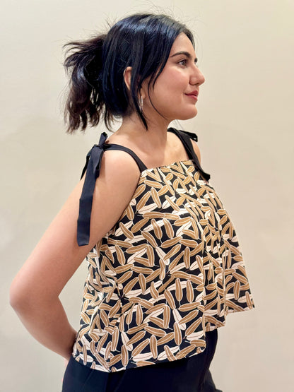 TIE UP SHOULDER STRAPS TOP